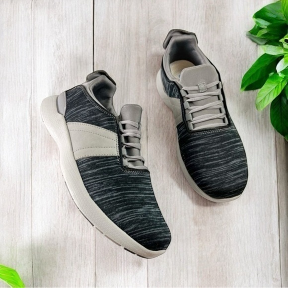 Johnnie-O Men's Sneakers Mens 10 Grey Slip On Performance 2.0 Running Shoes - Picture 1 of 13